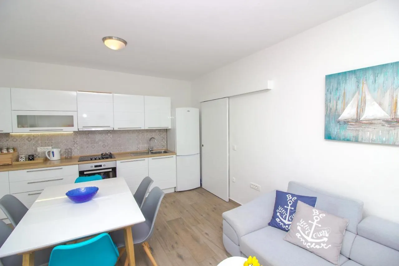 Sunny Apartment Stella Rava 0*,  Croatia